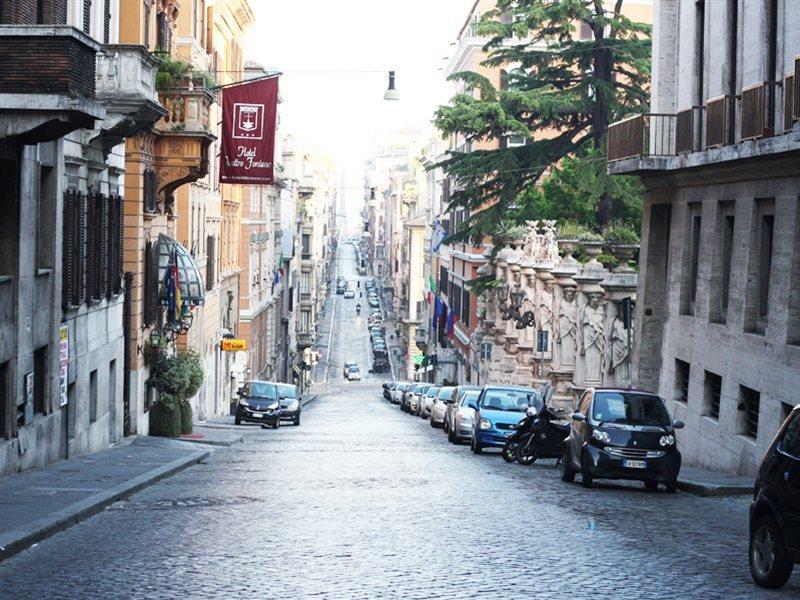 Luxury H 2000 Roma