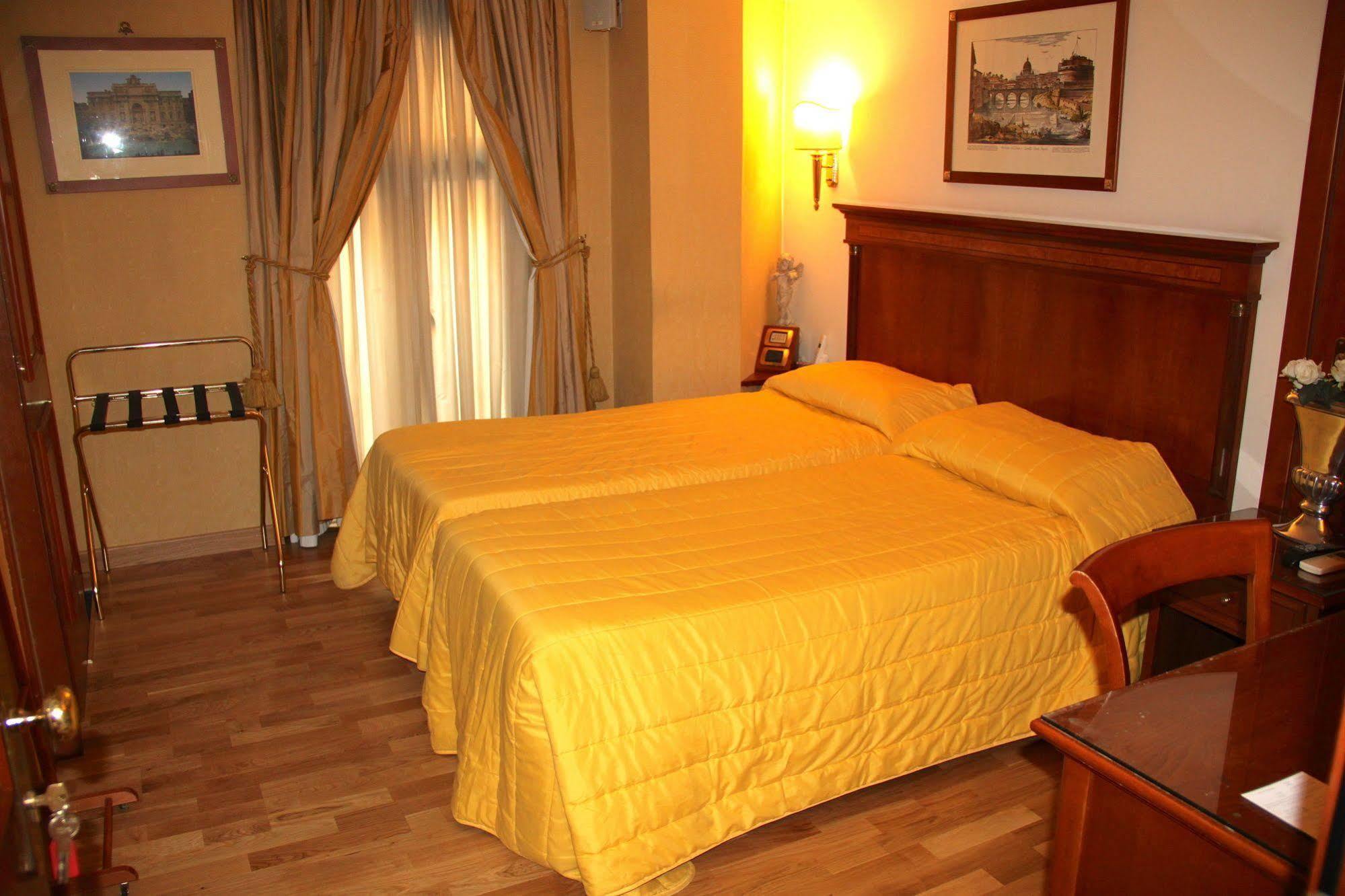 Bed & Breakfast Luxury H 2000 Roma