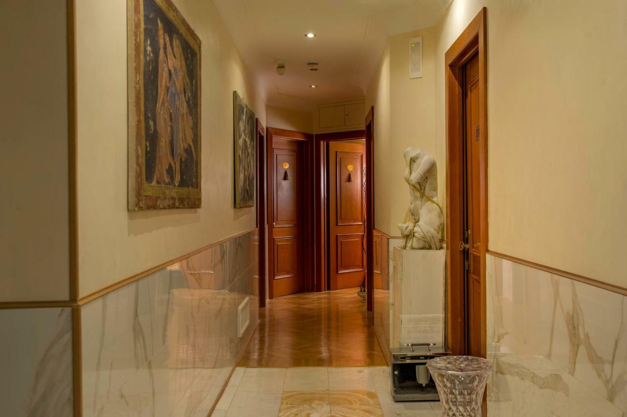 Bed & Breakfast Luxury H 2000 3*